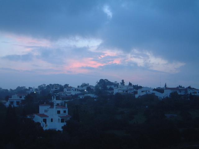 gal/Newsletters/March_2004/Stormy sunrise.jpg